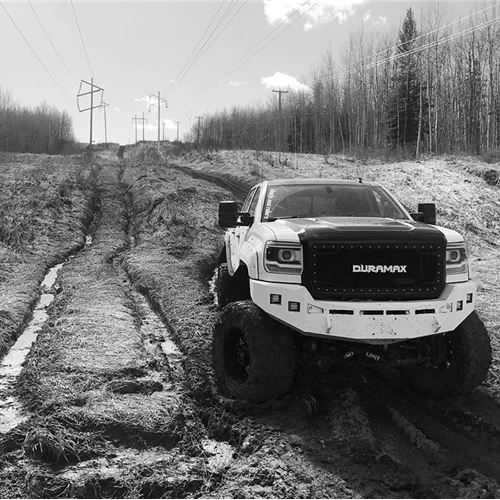 Royalty Core RC2 Twin Mesh Grille 15-19 6.6L GMC Duramax LML/L5P - Image 2