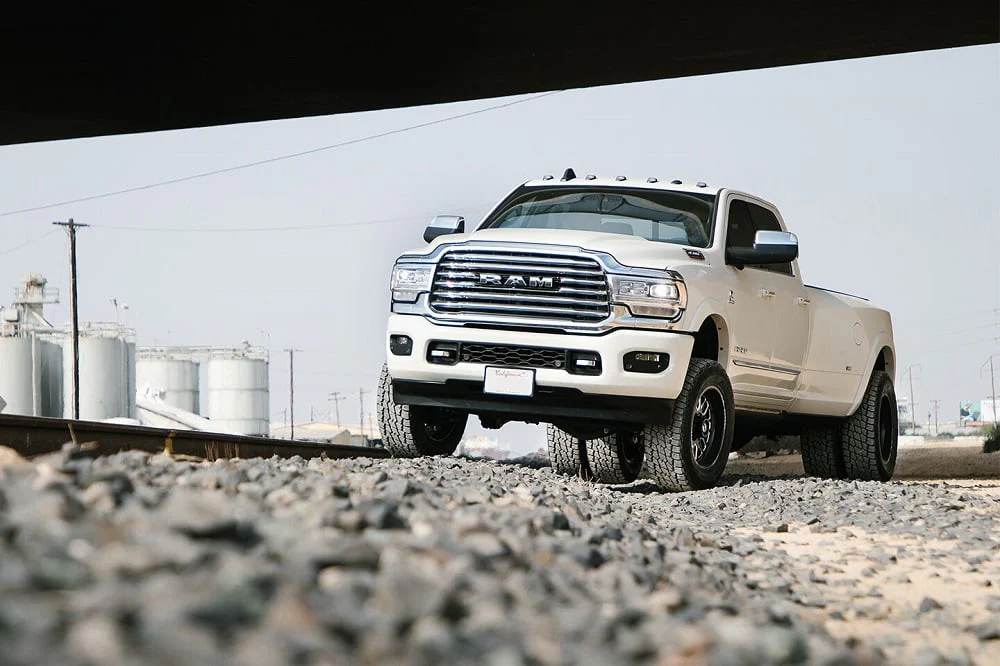 Cognito 3" Performance Leveling Kit With Fox 2.0 IFP Shocks 13-24 Ram 3500 Cummins 4WD - Image 3