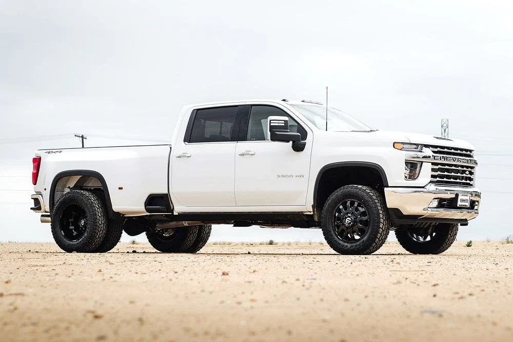 Cognito 3" Performance Leveling Kit With Fox 2.0 Remote Reservoir Shocks 20-25 6.6L GM Duramax L5P - Image 3