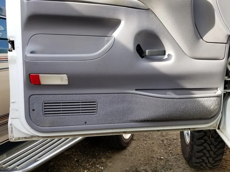 Complete Performance Clear Door Lens Cover 92-97 Ford F-Series - Image 3