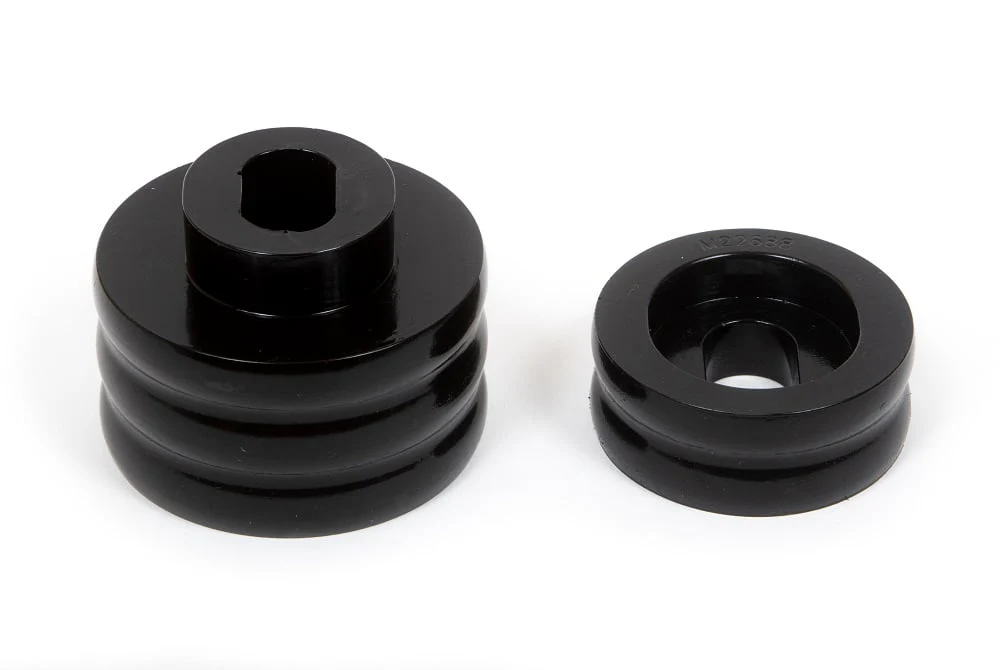 Daystar KG04025BK Body Mount Kit 99-14 GM/Chevy 2500 Duramax - Image 2