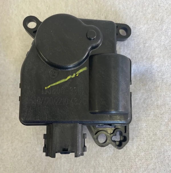 Mopar HVAC Door Actuator 10-18 Ram 6.7L Cummins 2500/3500 | 14-18 Ram 1500 3.0L EcoDiesel - Image 2